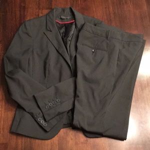 Express suit jacket and pants, 4R